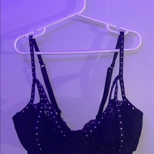 •Gem strappy bra•La Senza•